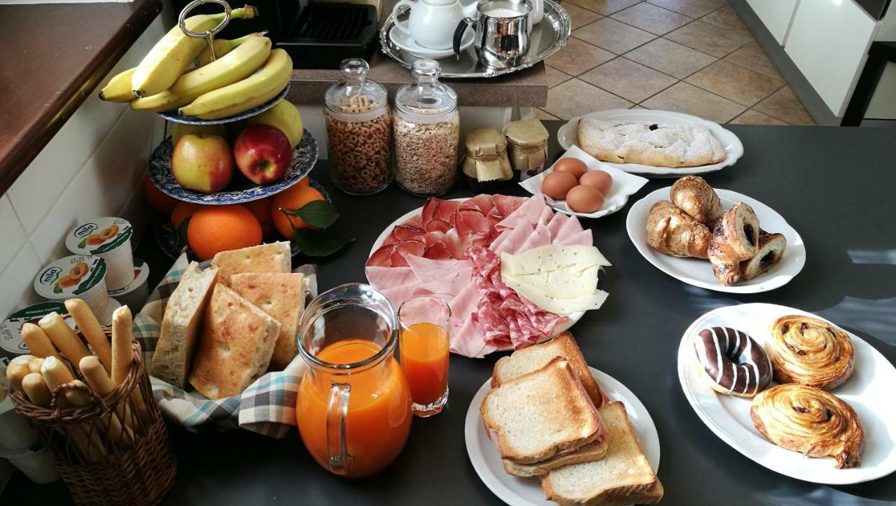 Le Cicogne Bed & Breakfast Rovereto  Luaran gambar